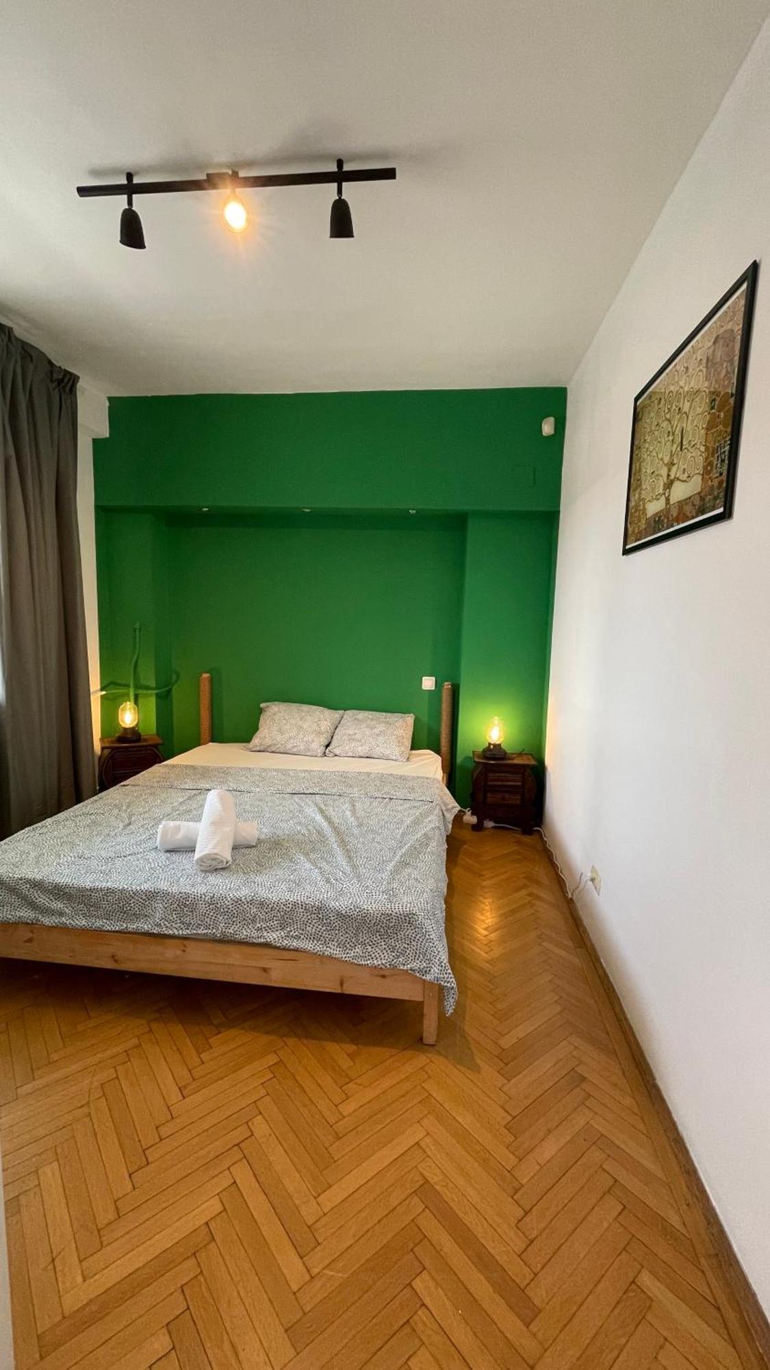 Terrace Balcony Downtown Delight Old Town Oasis City Center Universitate Square Old Town Bucareste Exterior foto